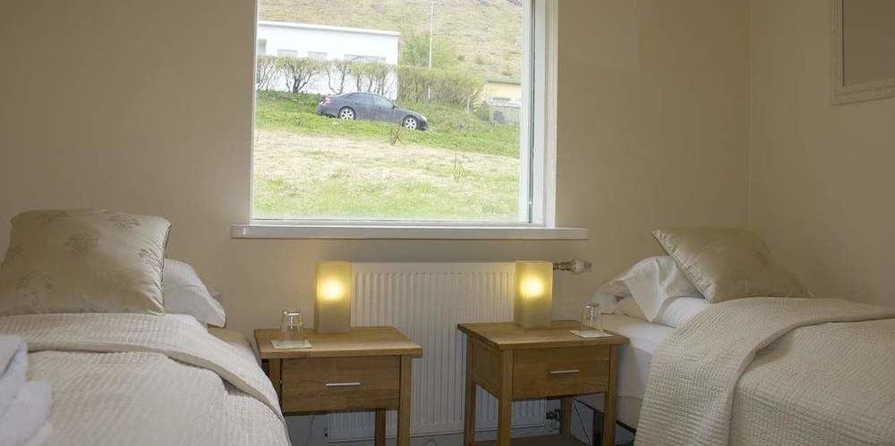 Comfy Guesthouse Westfjords Sudureyri Exterior foto